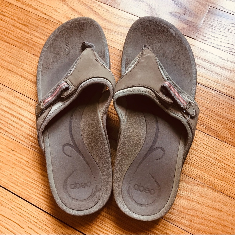 abeo Adjustable Flip Flop Arch Support Sandals